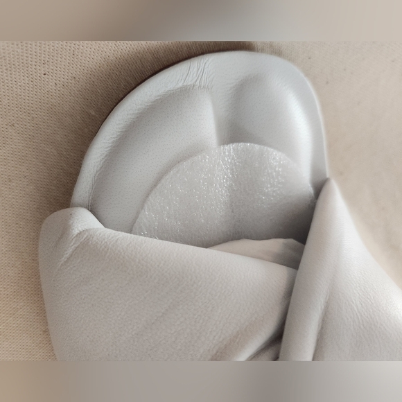 Jacquemus Bagnu Heels in White Brand new in dust bag ×2 size 7.5 - Picture 13 of 15